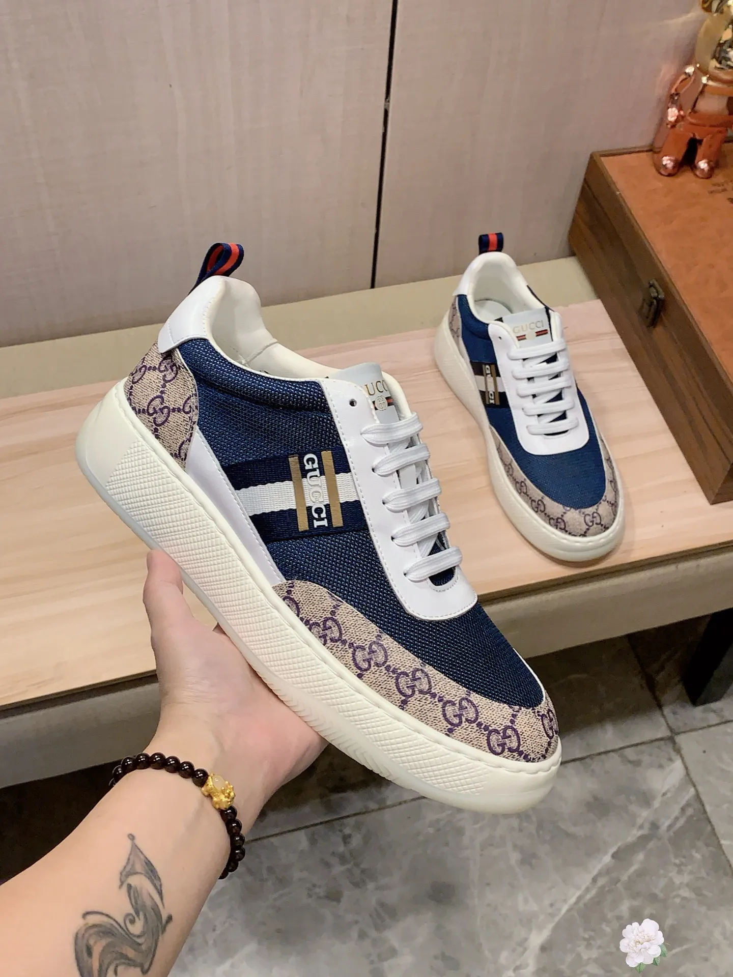 Men's Men's Shoes💰442💰💰🎩🎩[Lightning][Lightning] "Gucci*" The latest and most popular casual shoes, top brand [seduce] luxury~purchase, top~quality. [Strong] The upper is made of imported breathable cowhide with material ➕ breathable sheepskin lining (•) and fine workmanship. The original stylish and stylish soft rubber wear-resistant and non-slip outsole is light and comfortable on the feet. The real thing looks better when photographed in person. No. 143: Code: 38-44, 45 can be customized, 4️⃣ colors are available